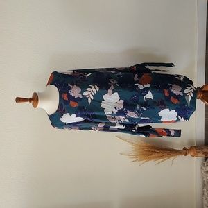 A Pea in the Pod Floral Maternity Shift Dress